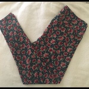 NWOT LulaRoe Pretty Floral Print TC leggings